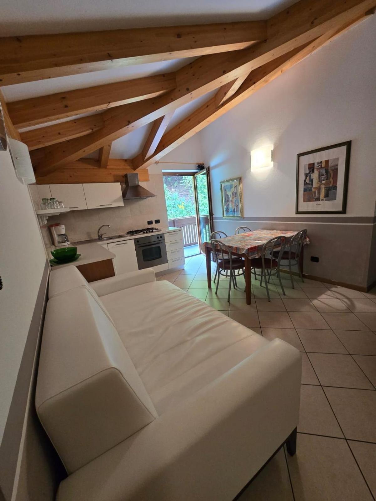 Casa Ornella Apartment LEDRO Luaran gambar