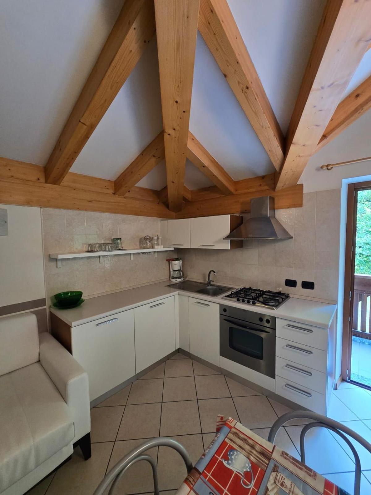 Casa Ornella Apartment LEDRO Luaran gambar