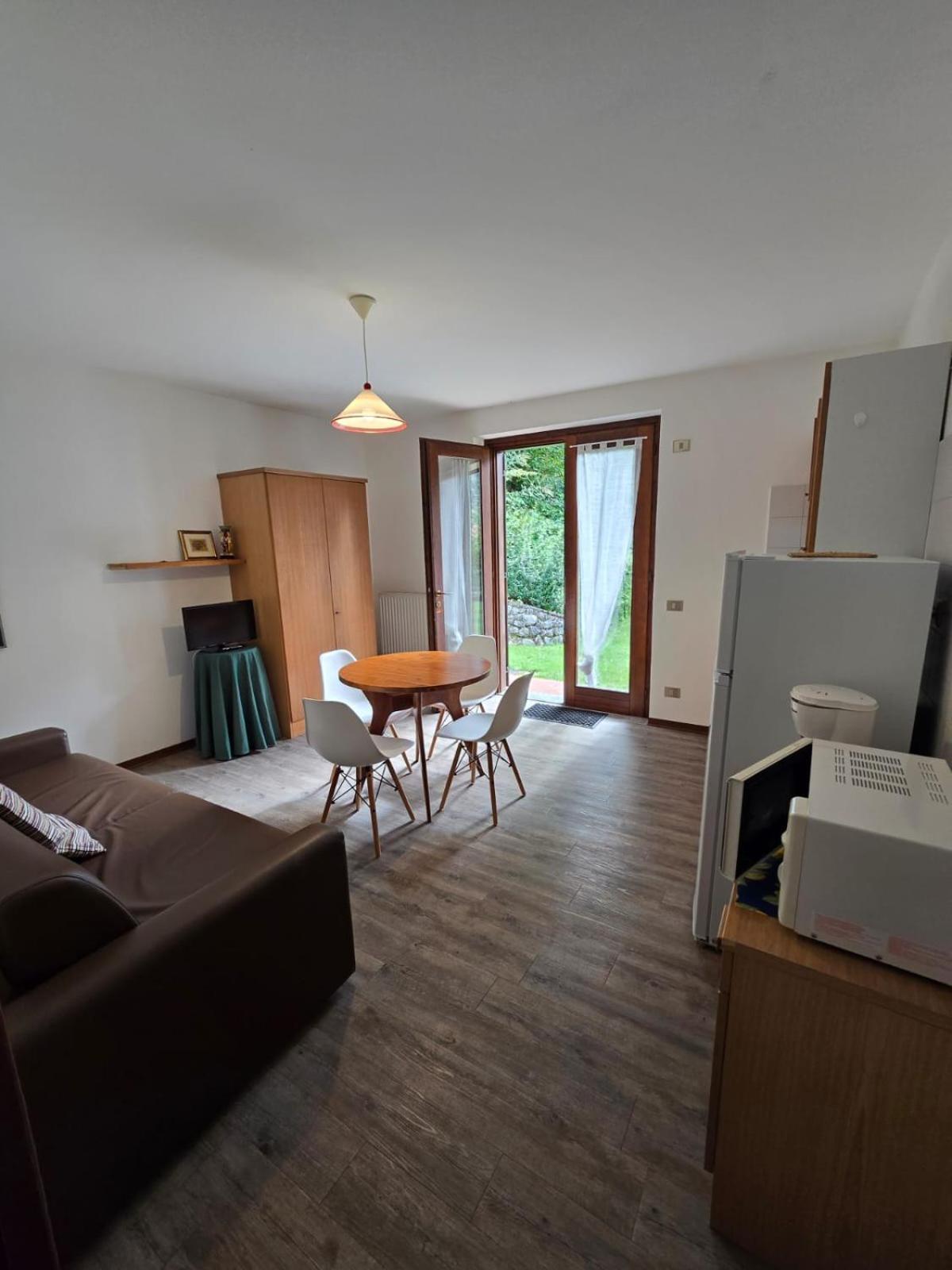 Casa Ornella Apartment LEDRO Luaran gambar