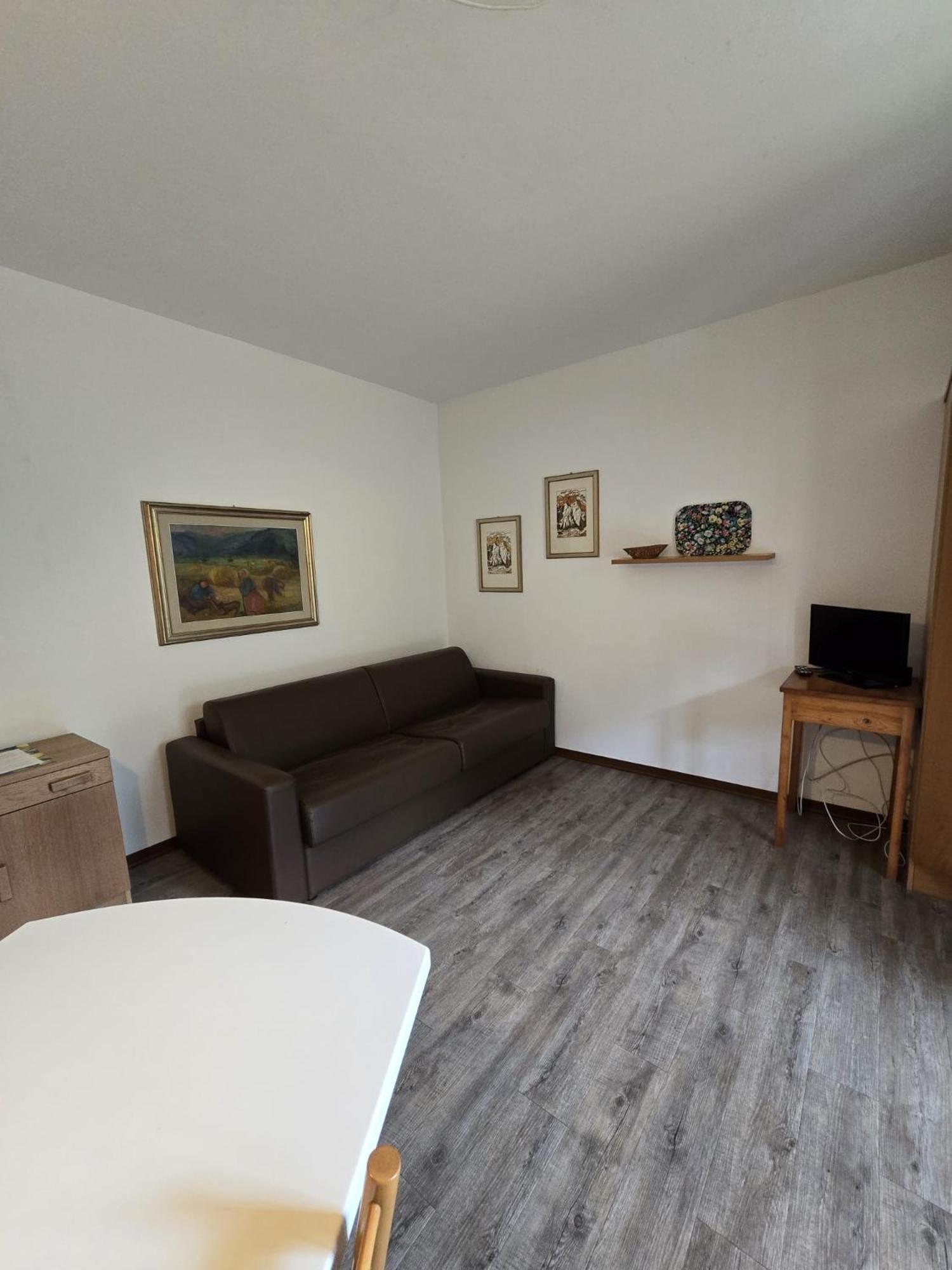Casa Ornella Apartment LEDRO Luaran gambar